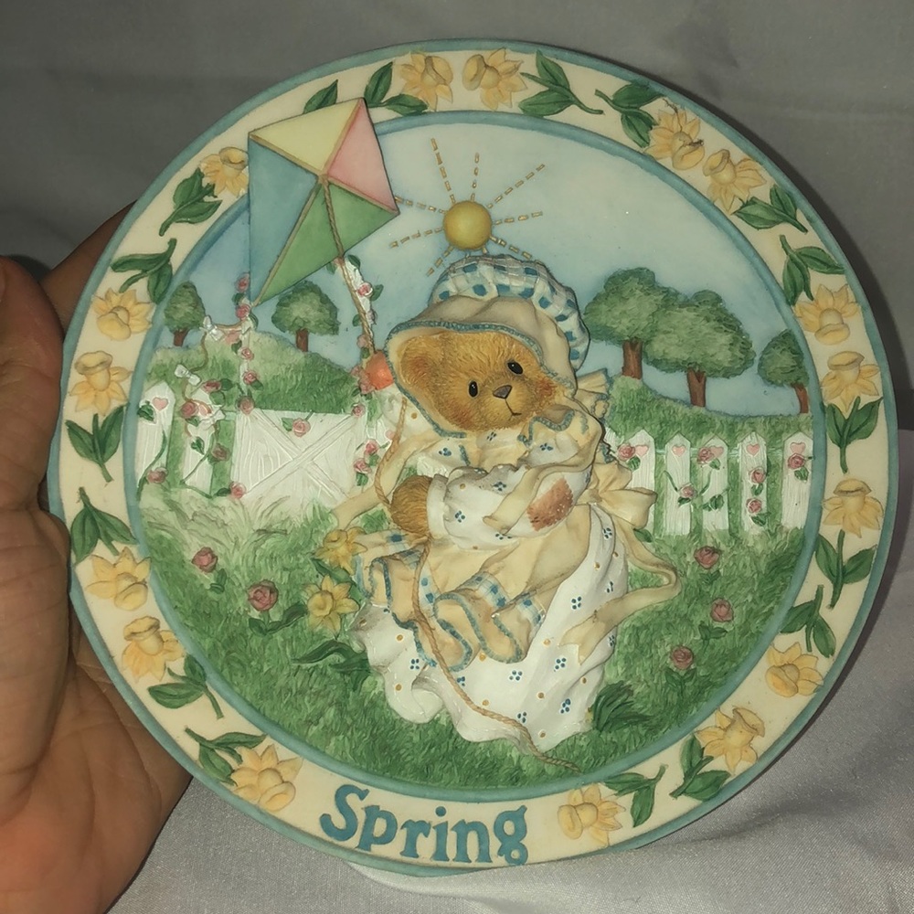 Cherished Teddies “Spring” wall plate